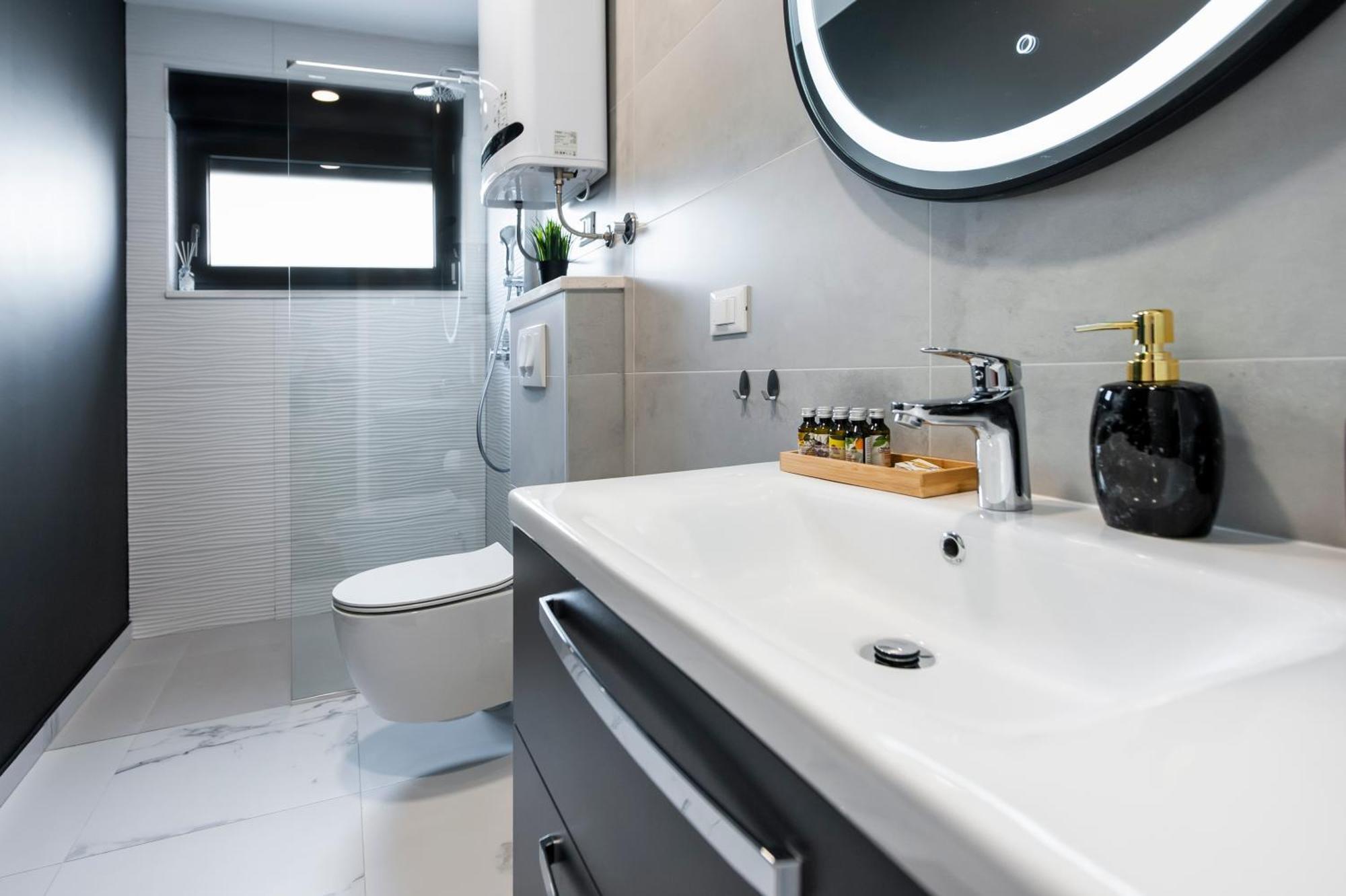 With Private Jacuzzi Garbin 1 And Garbin 2 Rovinj