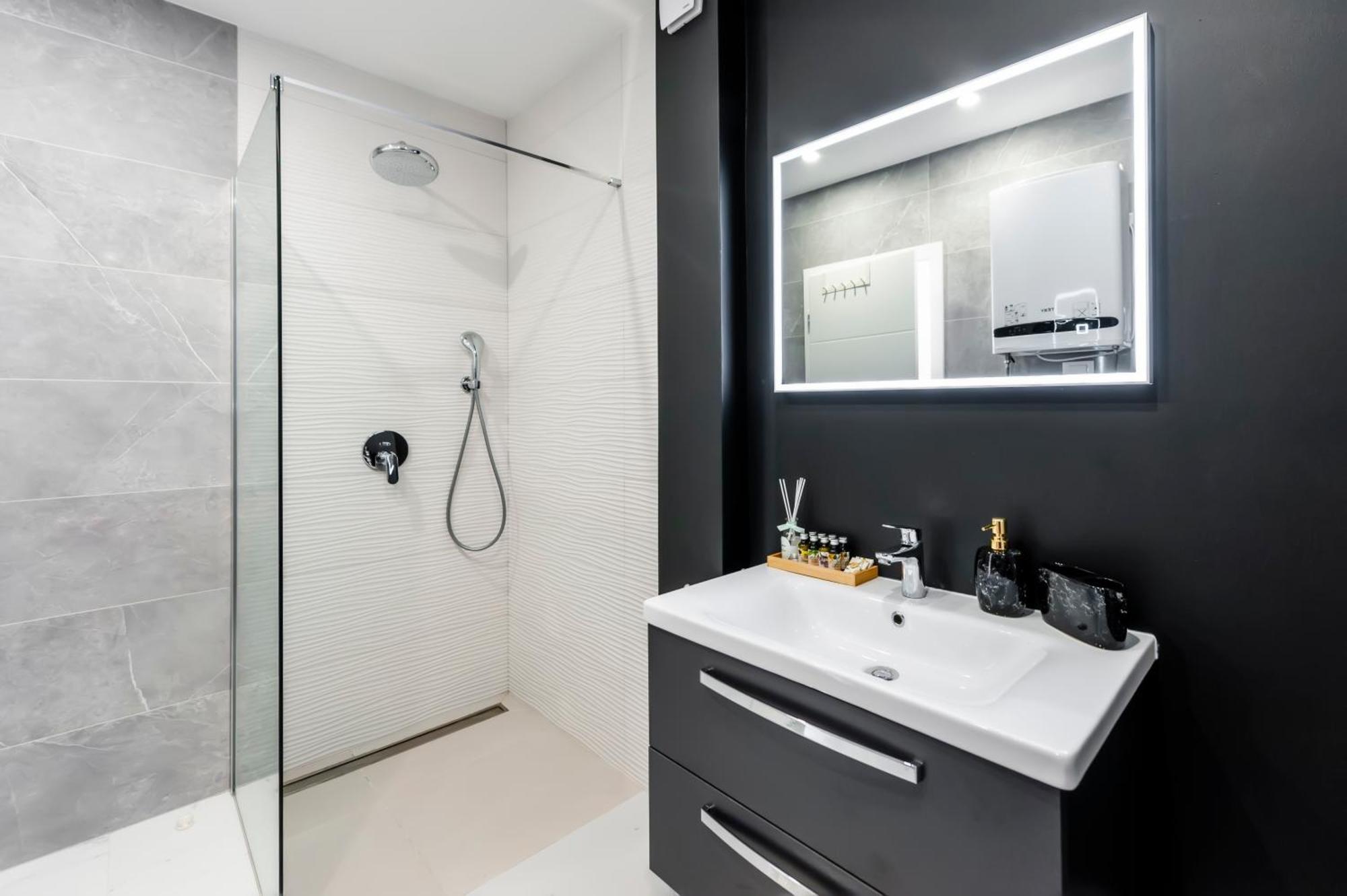 With Private Jacuzzi Garbin 1 And Garbin 2 Apartment *